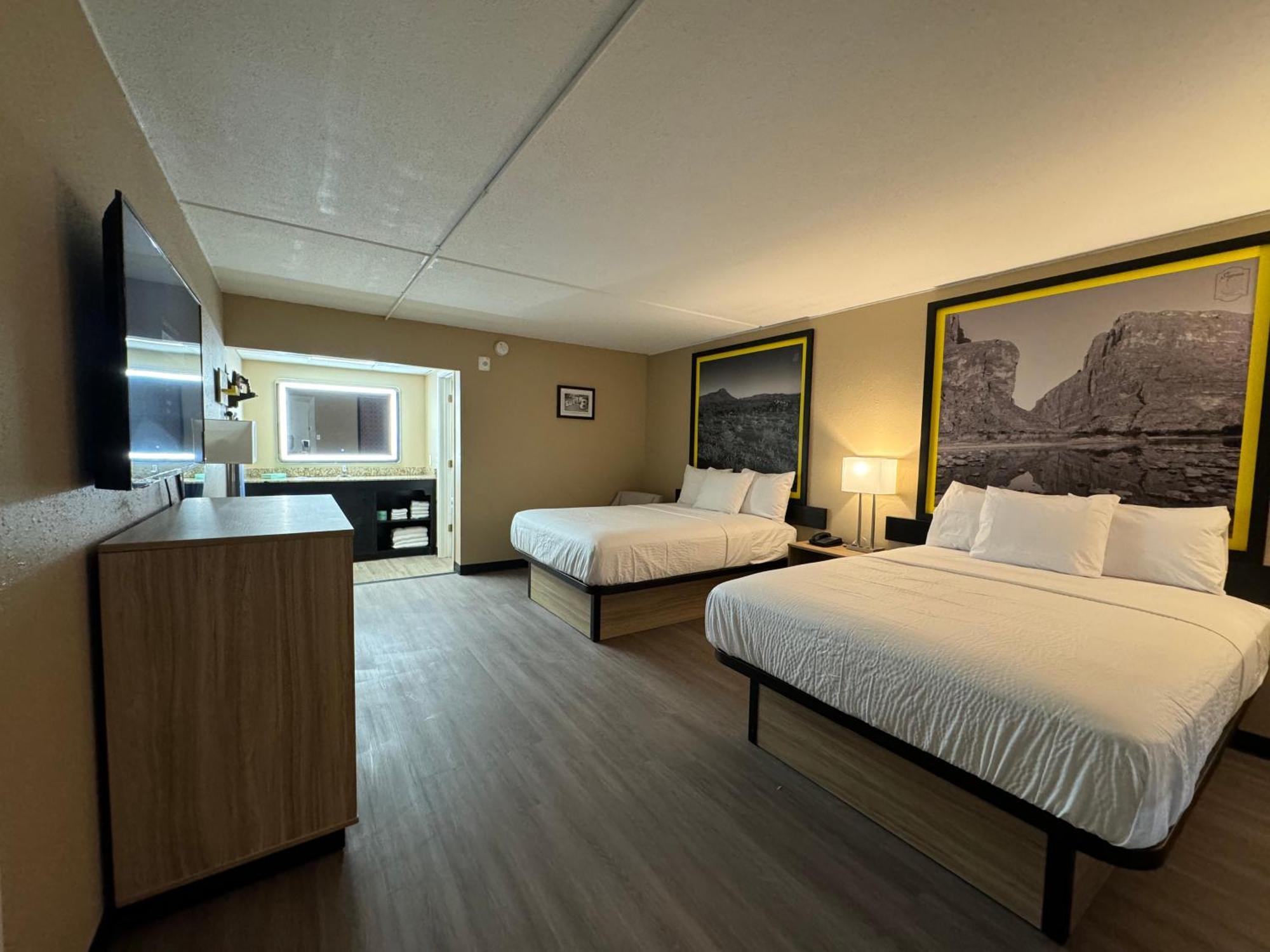 Super 8 By Wyndham Corpus Christi Airport Hotel Exterior foto